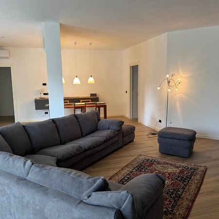 Ad Suite Apartment Riva del Garda Kültér fotó