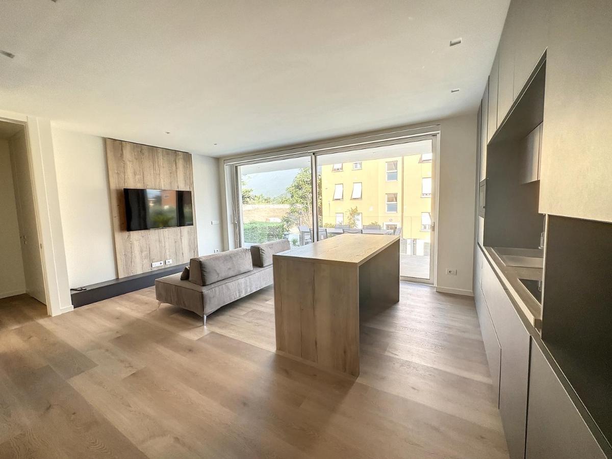 Ad Suite Apartment Riva del Garda Kültér fotó