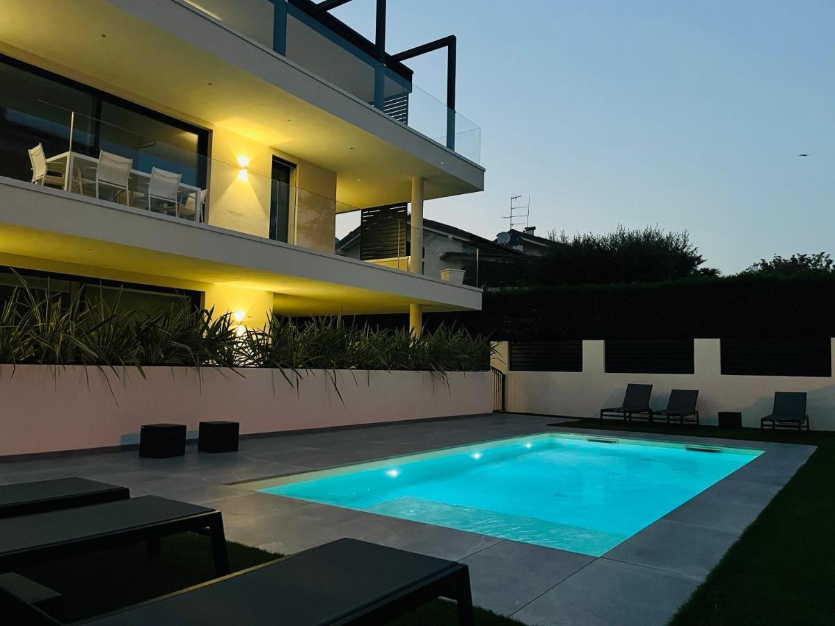 Ad Suite Apartment Riva del Garda Kültér fotó