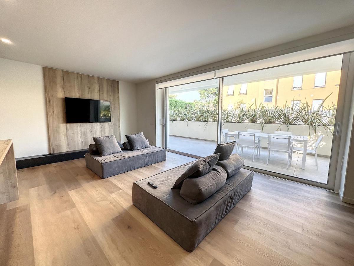 Ad Suite Apartment Riva del Garda Kültér fotó