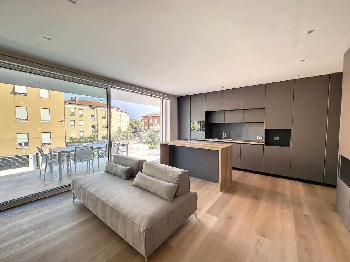 Ad Suite Apartment Riva del Garda Kültér fotó