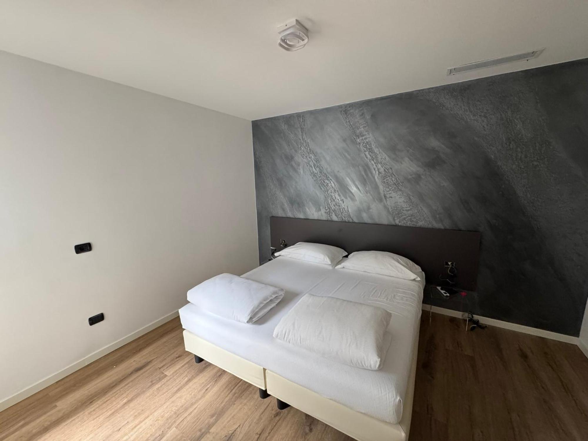 Ad Suite Apartment Riva del Garda Kültér fotó